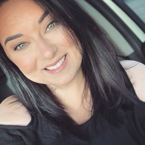 Meet your Posher, Maegan